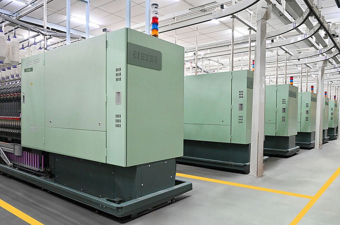 Ring spinning machines G 38 using SERVOtrail