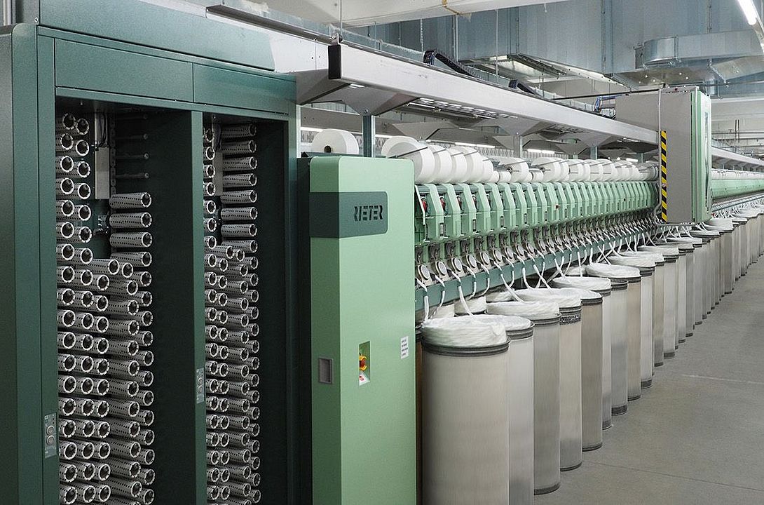 Fully Automatic Rotor Spinning Machine R 70