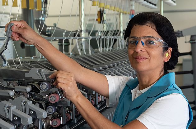 Spinning mill operator training Spinning mill operator