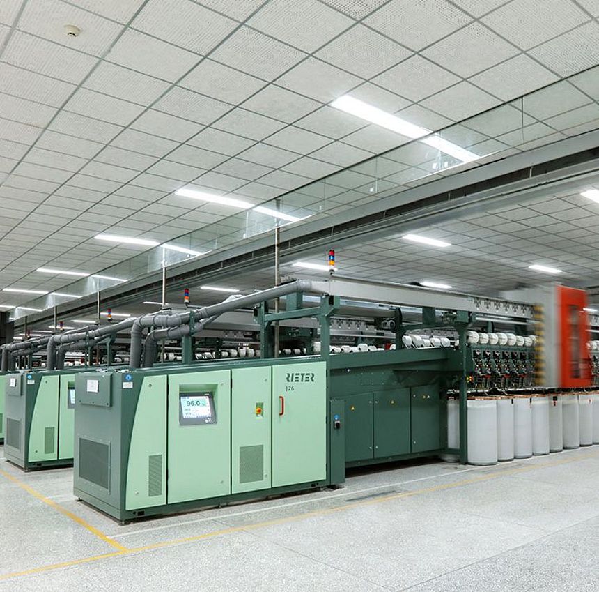 Air-jet spinning machine J 26