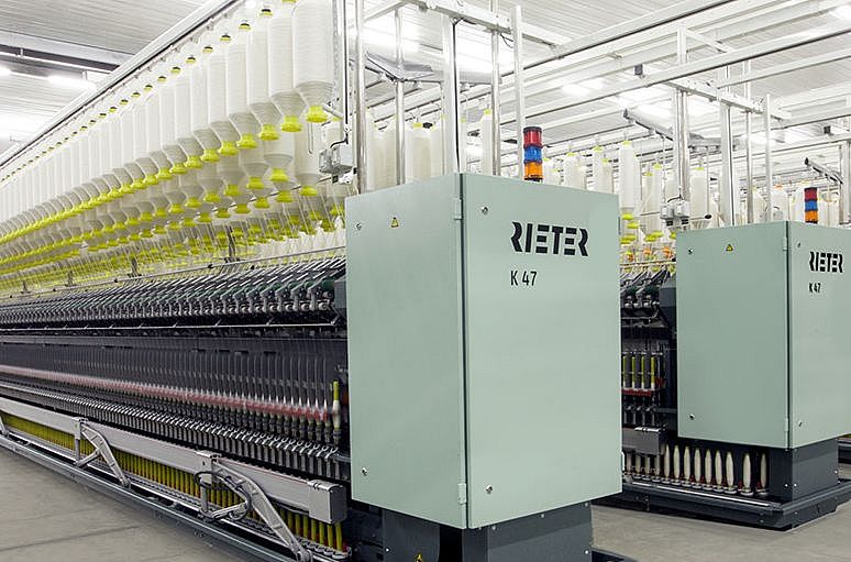 Compact-spinning machine K 47 – spinning room with several K 47 machines