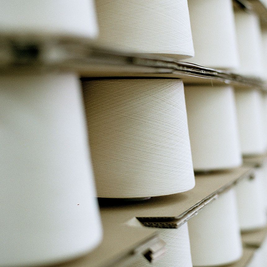 Rotor yarn packages