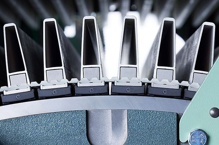 Graf SP Flexible Flats on Rieter card C 80